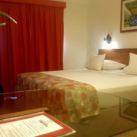 Hotel Amalfi 아순시온 외부 사진